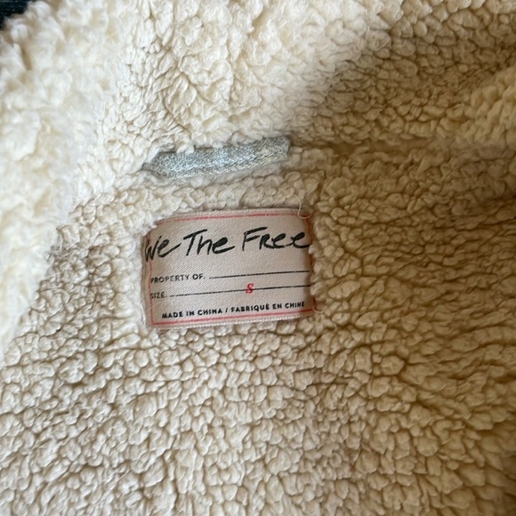 We The Free / Free People Woodlands Sherpa Flannel Plaid Cabin Jacket - Picture 8 of 11